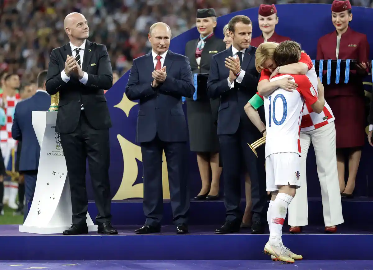 What is the highest award in Russia What is the highest award in Russia